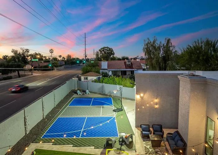 Tropical Fun W Waterslide, Pickleball & Hoops Ferienhaus Phoenix