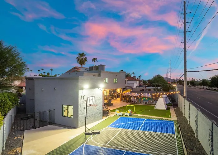 Tropical Fun W Waterslide, Pickleball & Hoops Ferienhaus Phoenix